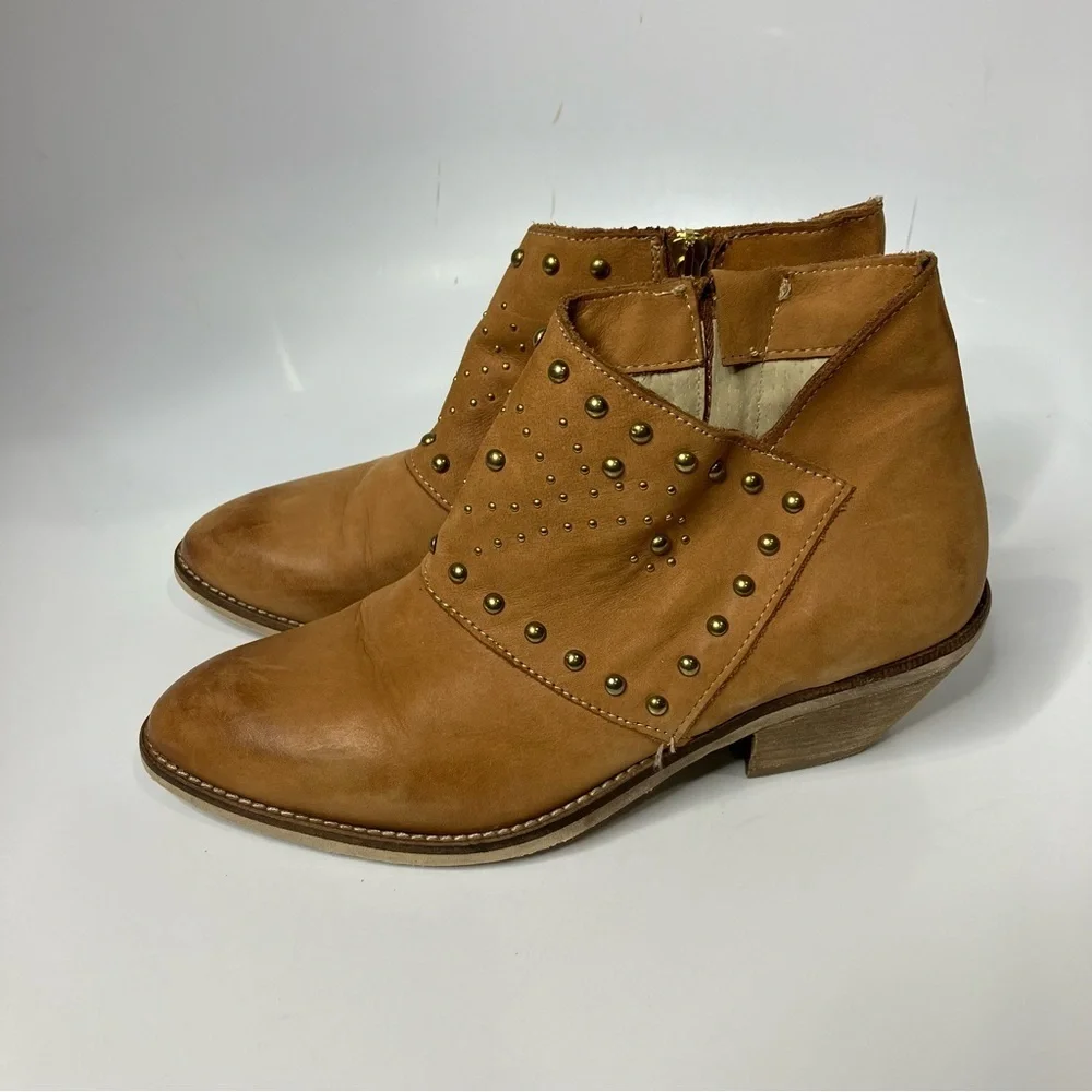 Pratesi studded Leather ankle boots cognac size 39‎